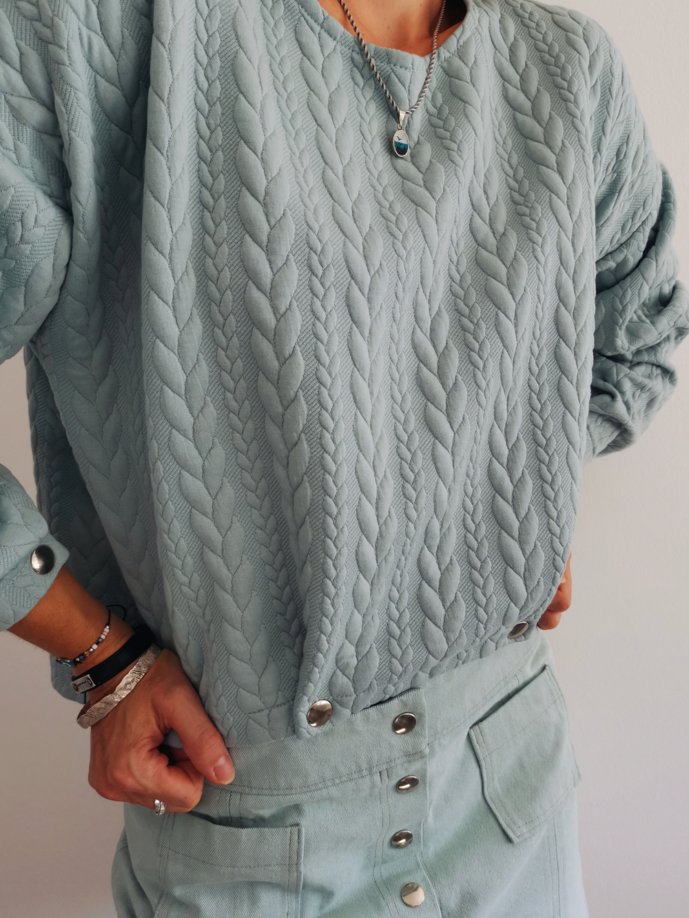 MINT BRAIDS